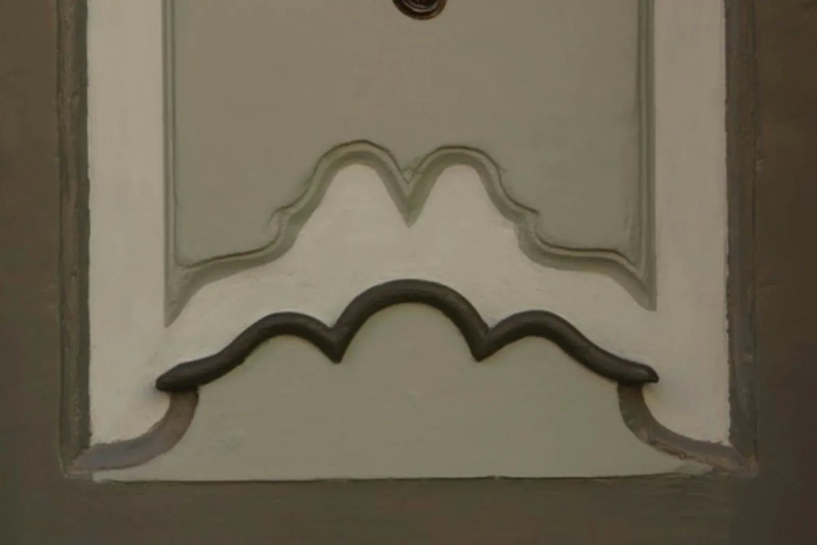 Safely Detaching Adhered Trim from Surfaces