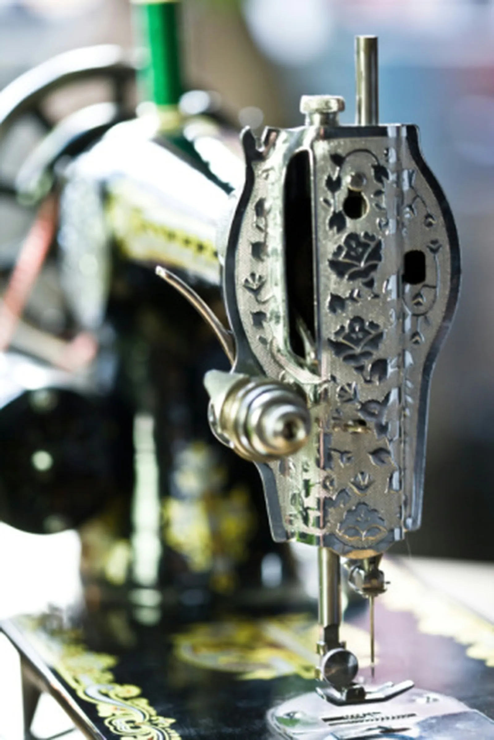 Singer Sewing Machine: Core Operating and Care Procedures