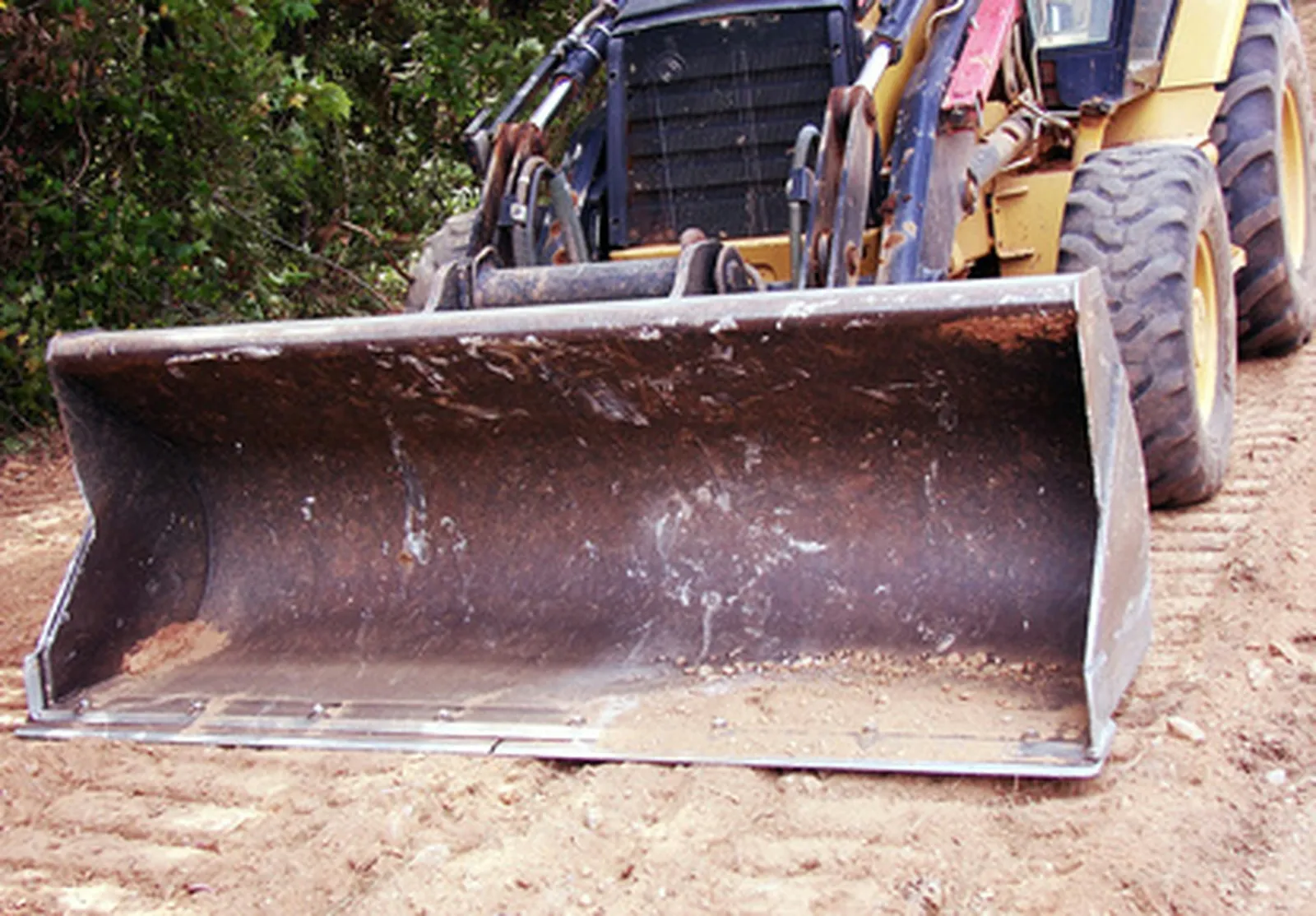 Bulldog Front Loader Range: A Guide for Rural Property Owners