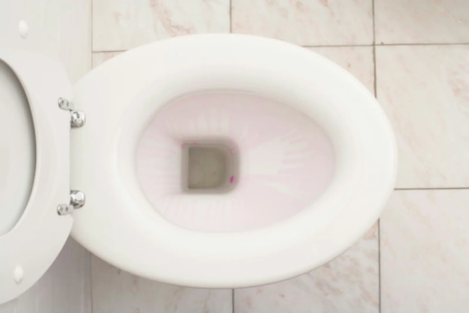 Removing Old Sealant Around a Toilet Base: A Step-by-Step Guide