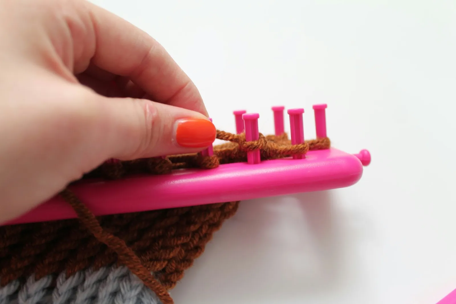 Binding off of the loom.