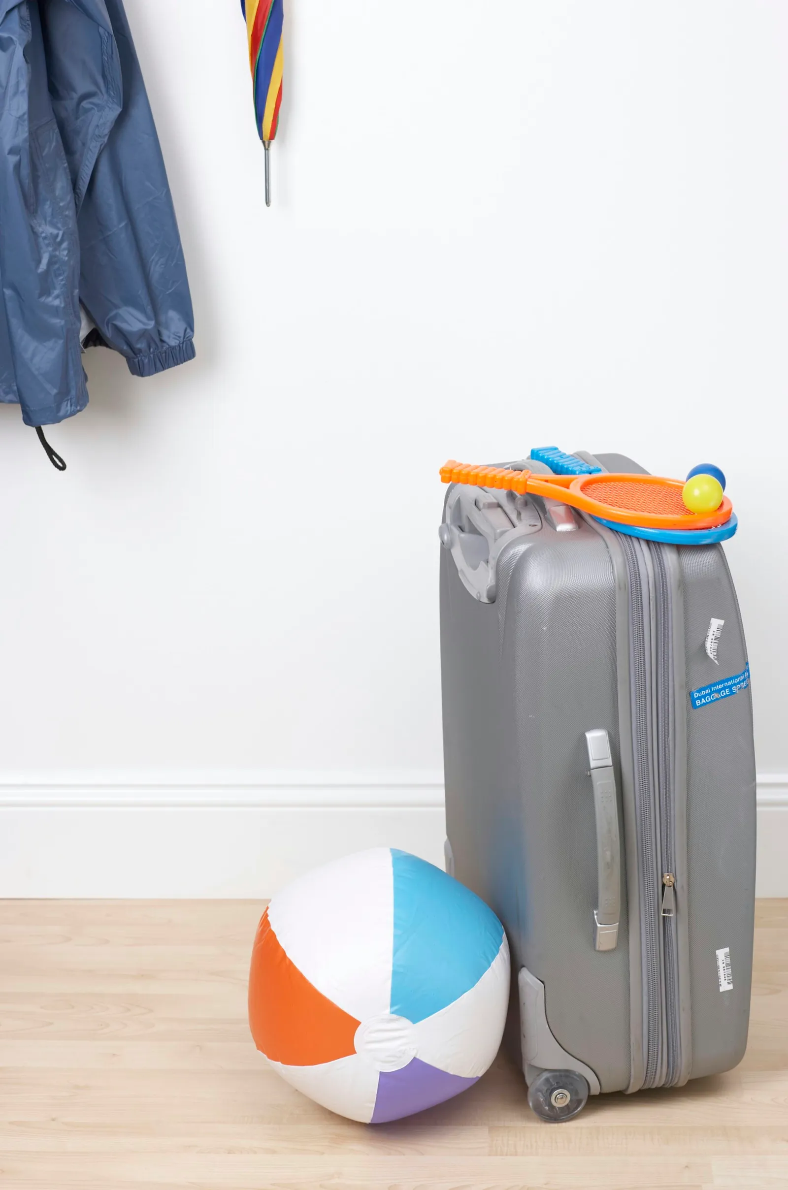 How to Unstick a Stuck Telescoping Luggage Handle