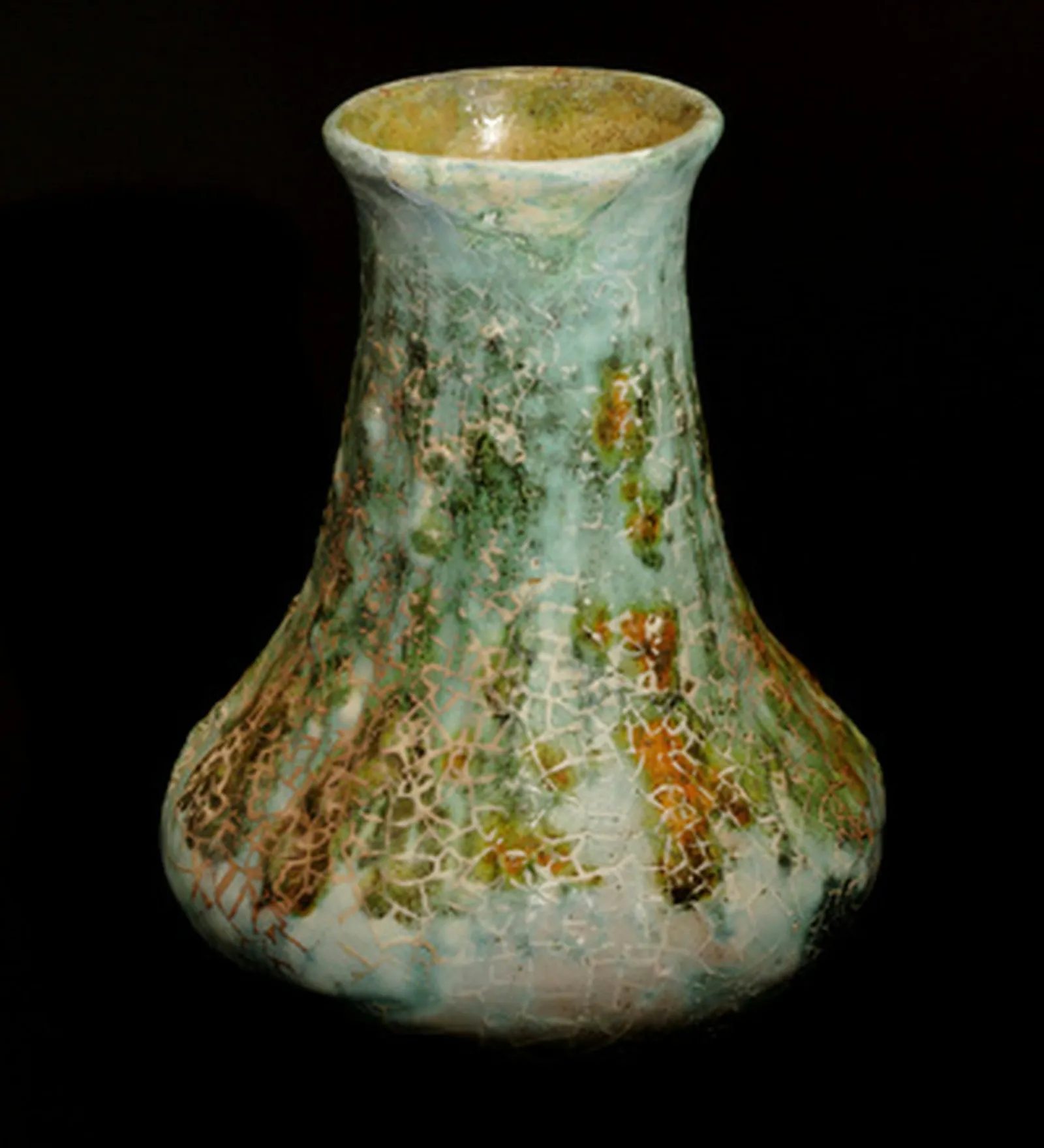 A Guide to Restoring Broken Ceramic Vases