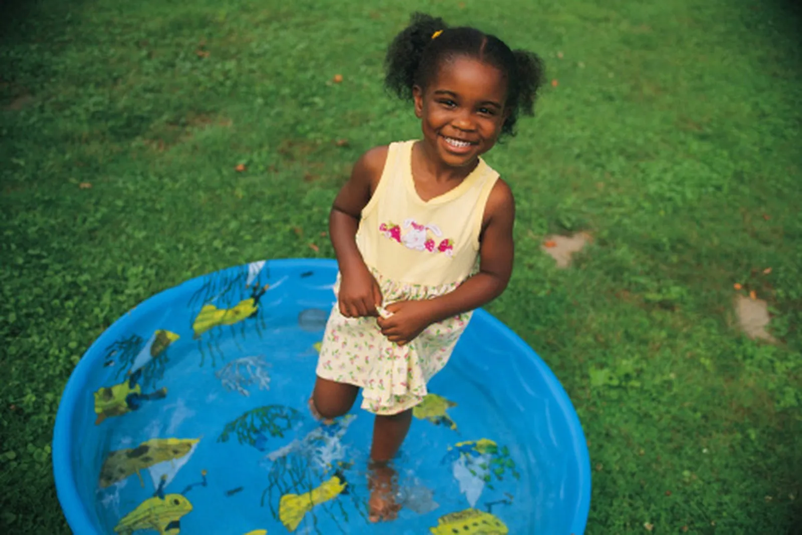 Ways to Dispose of a Plastic Kiddie Pool Responsibly