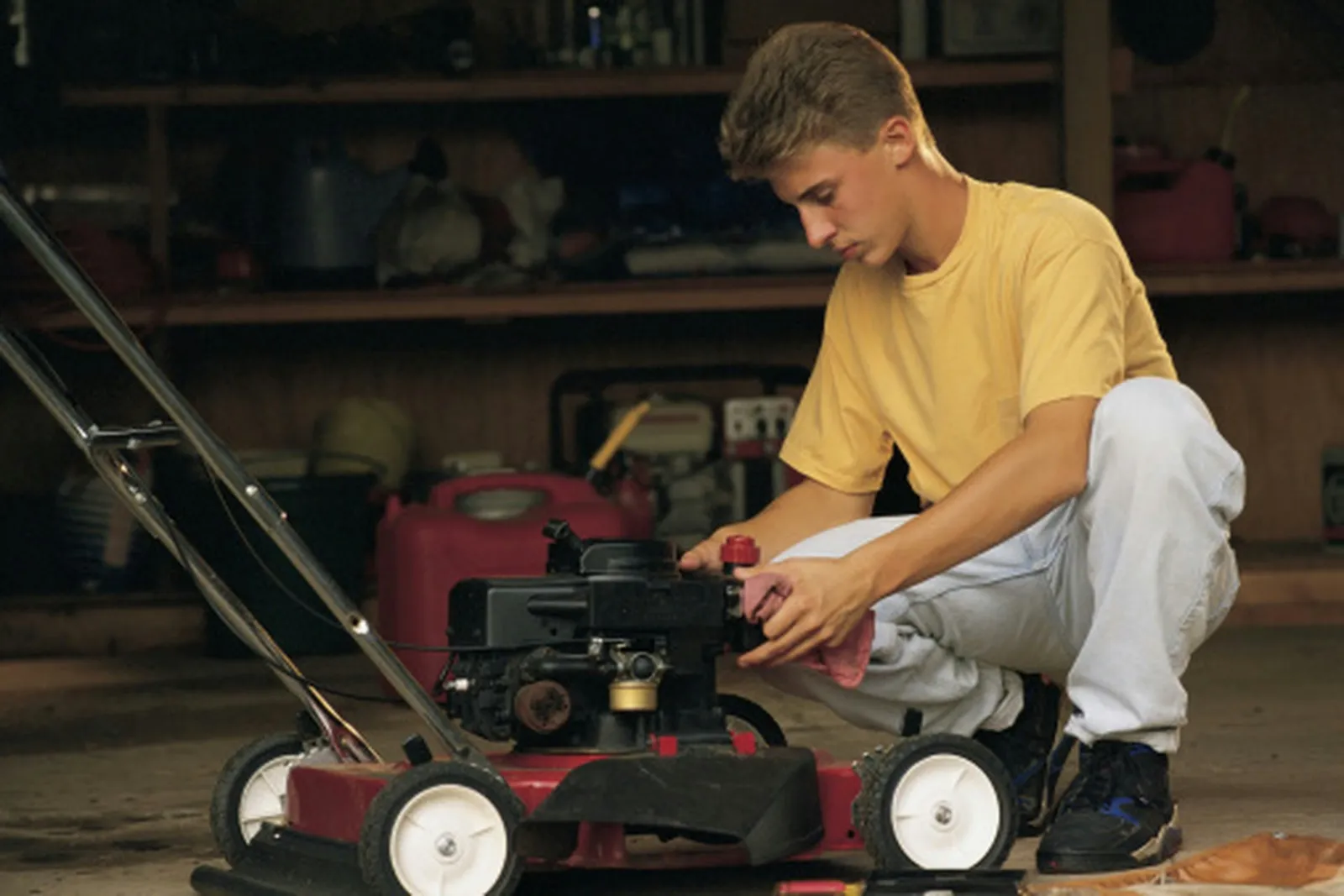 Diagnosing an Uneven Cut: Lawn Mower Troubleshooting