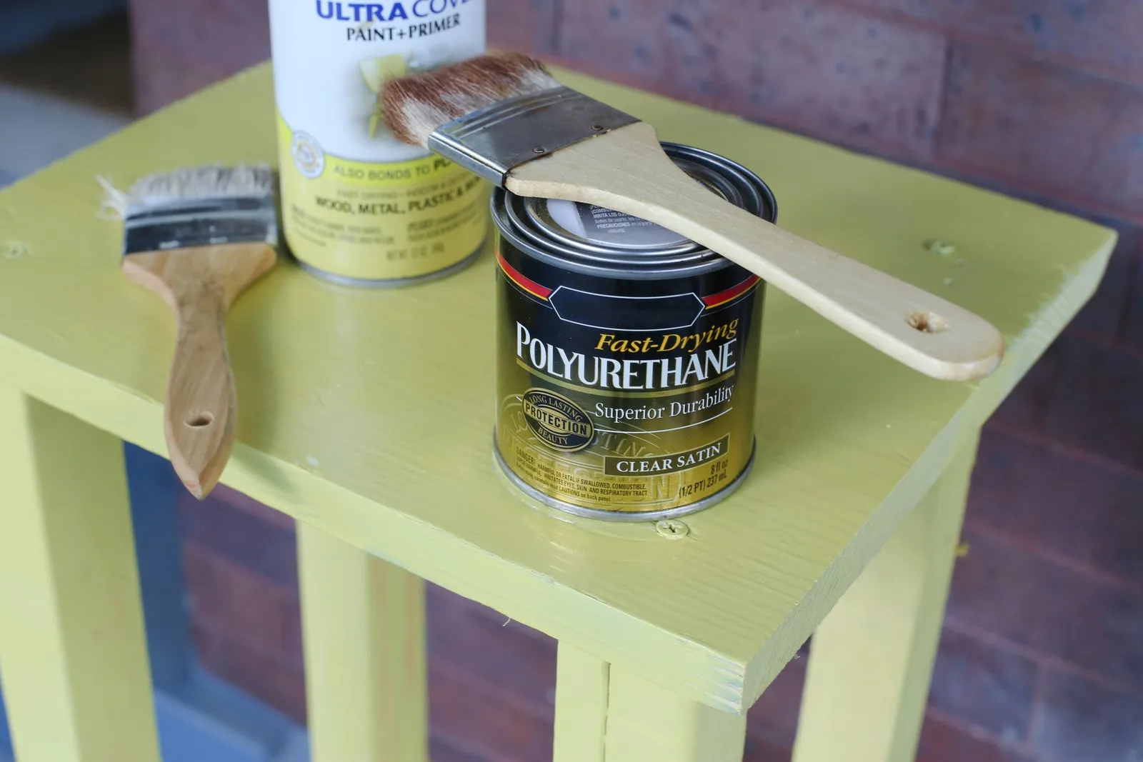 A Guide to Refinishing Wooden Bar Stools with Paint