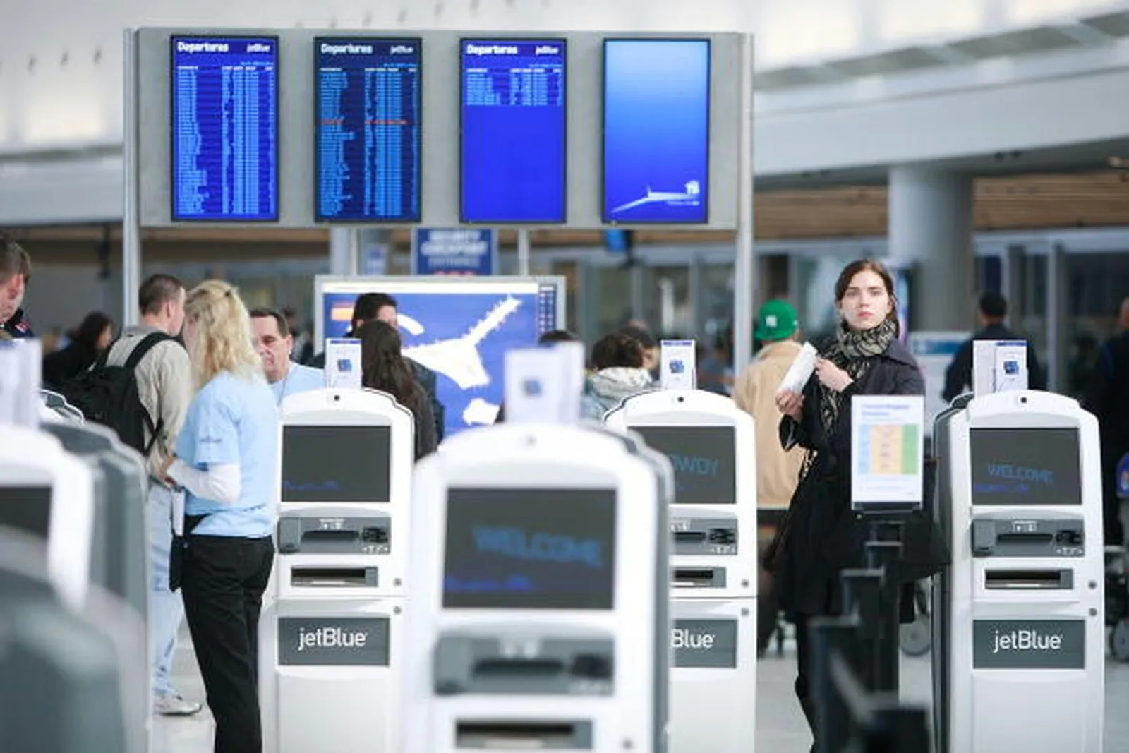 JetBlue Boarding Pass: Online Check-In and Airport Options