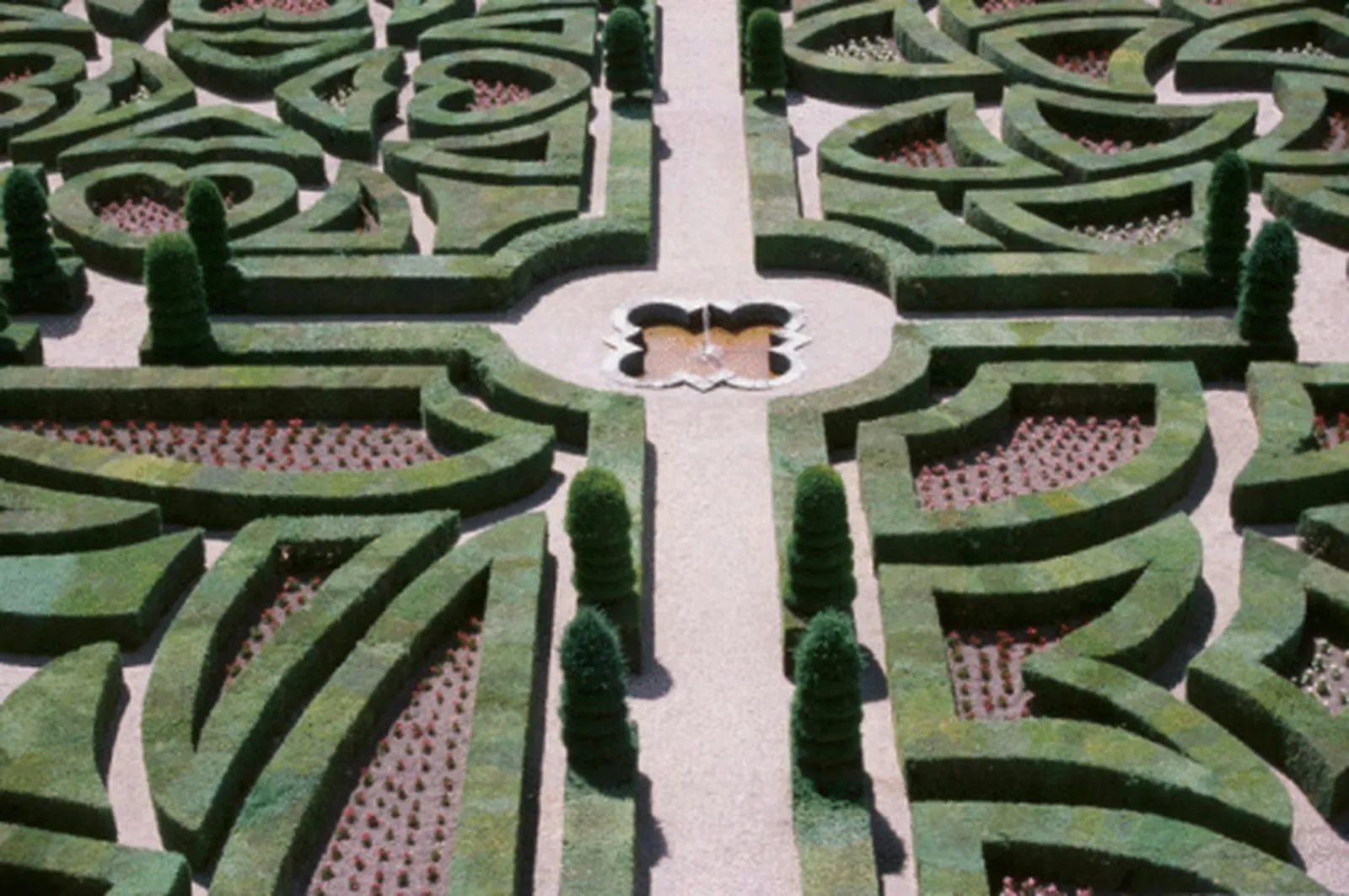 Planning and Constructing a Walk-Through Maze with Dowels and Fabric