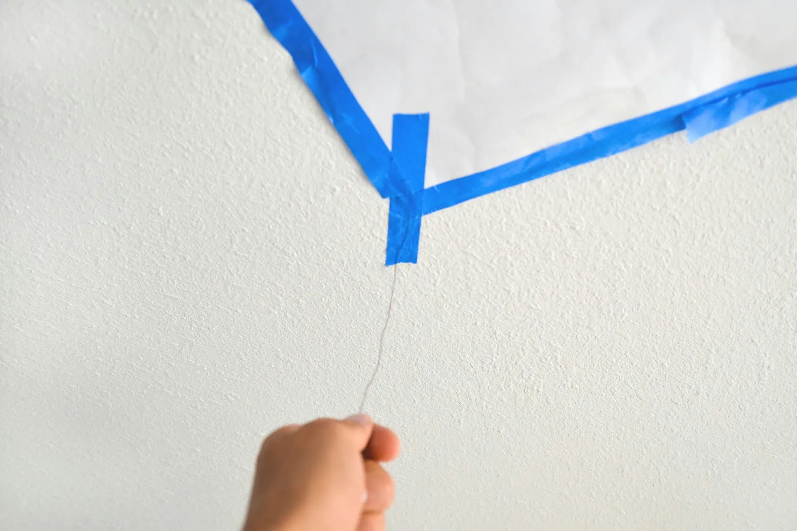 A Beginner's Guide to Setting Up a Balloon Drop