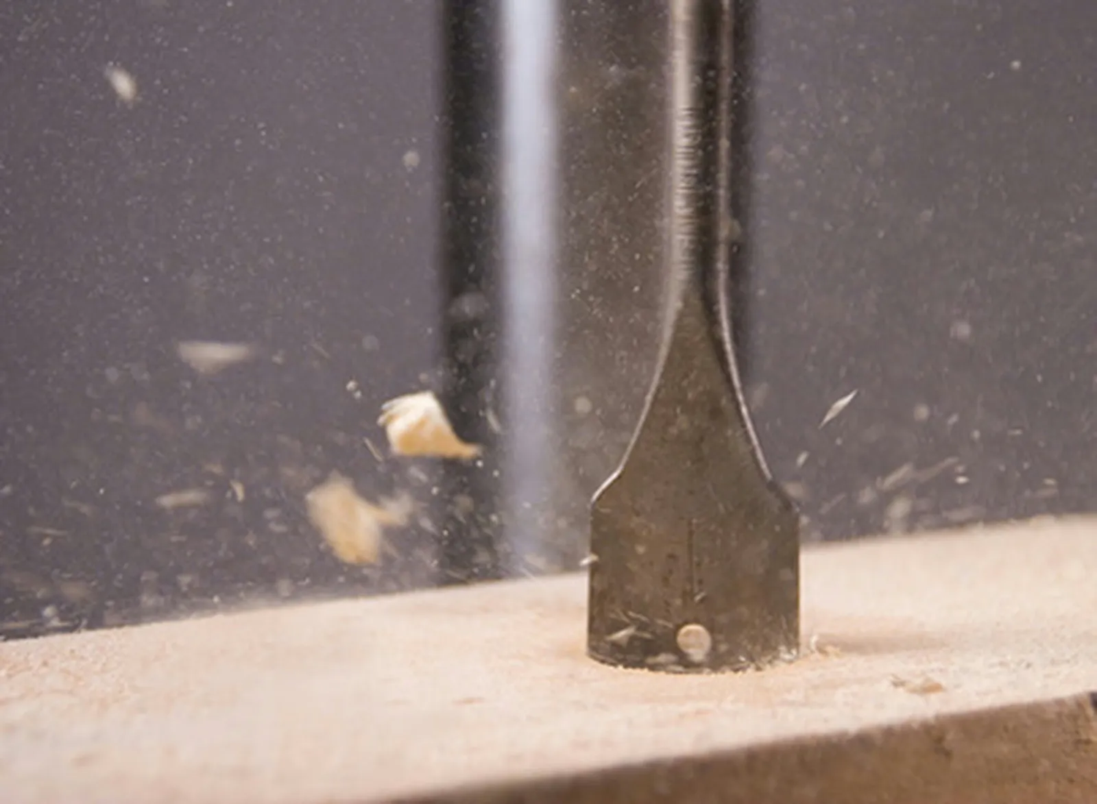 How Long Does Carpenter's Glue Take to Cure?