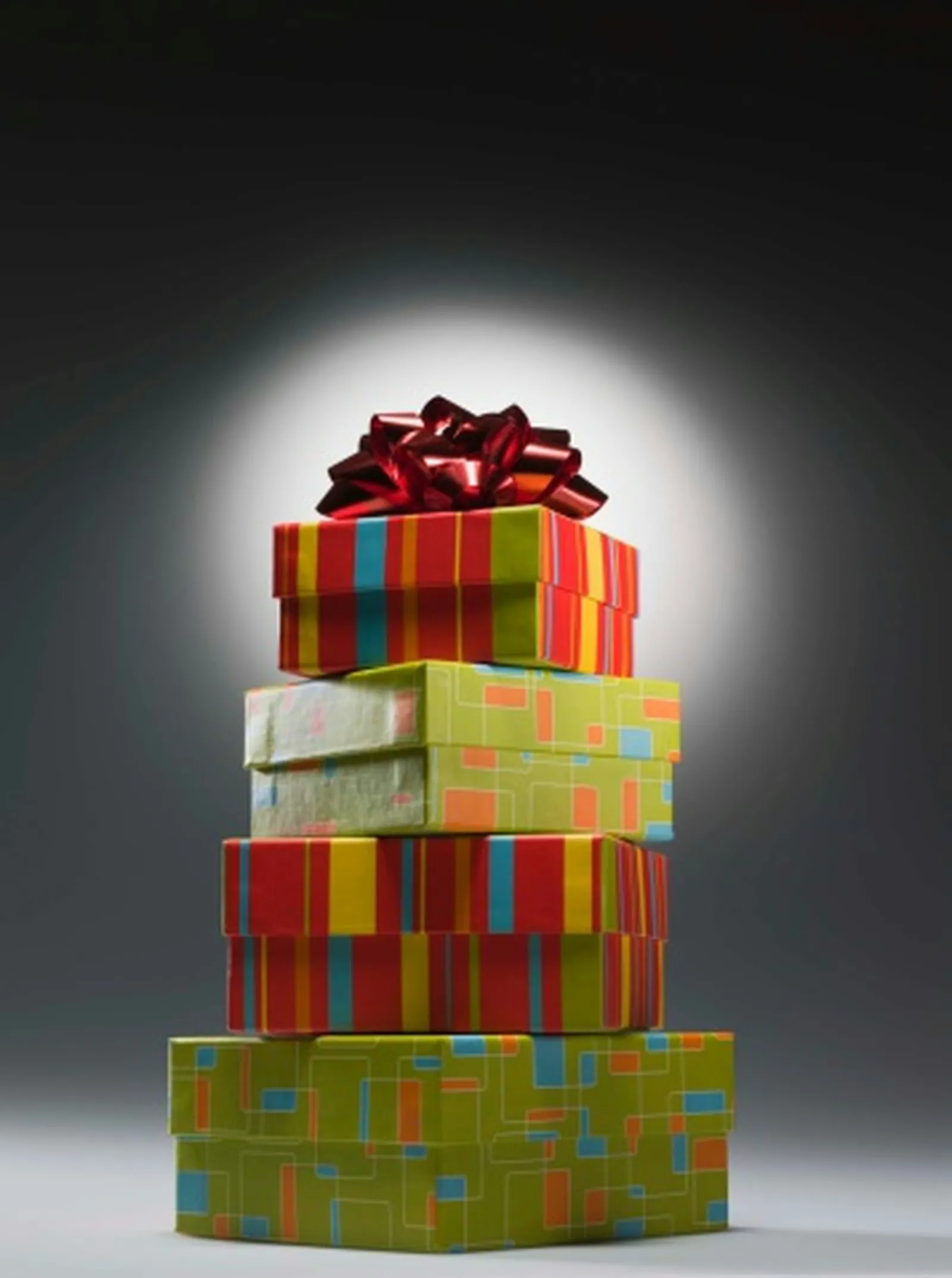 Gift-Wrapping Towels: A Step-by-Step Guide