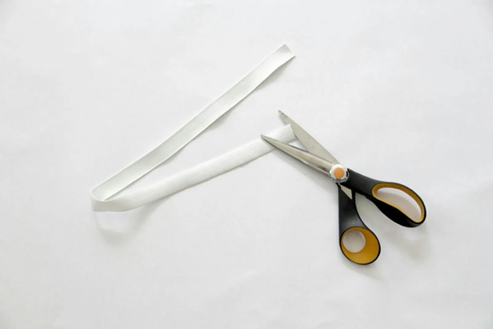 Cut elastic to size