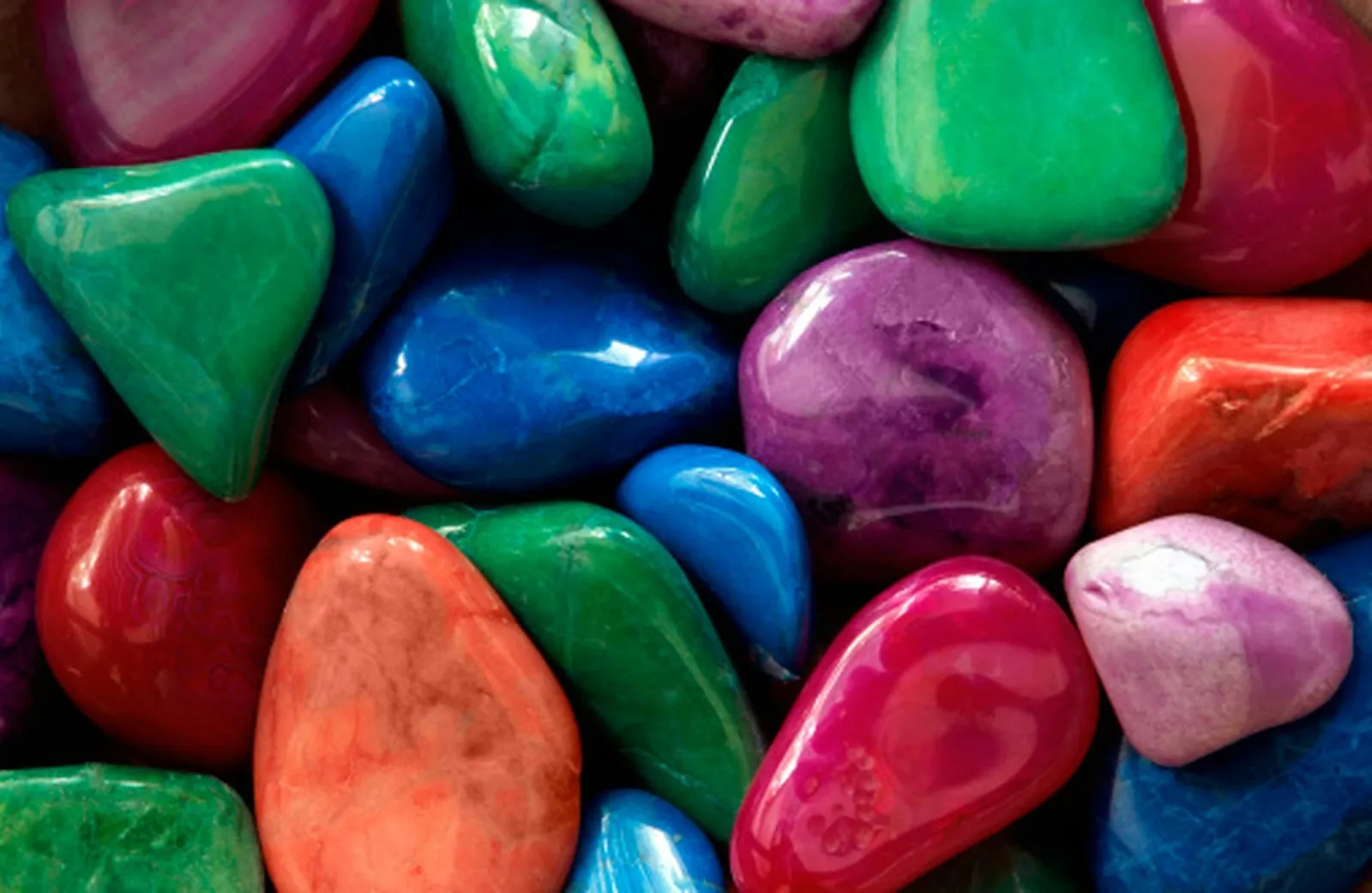 Turning Rough Stones into Glossy Gems: A Step-by-Step Polishing Guide