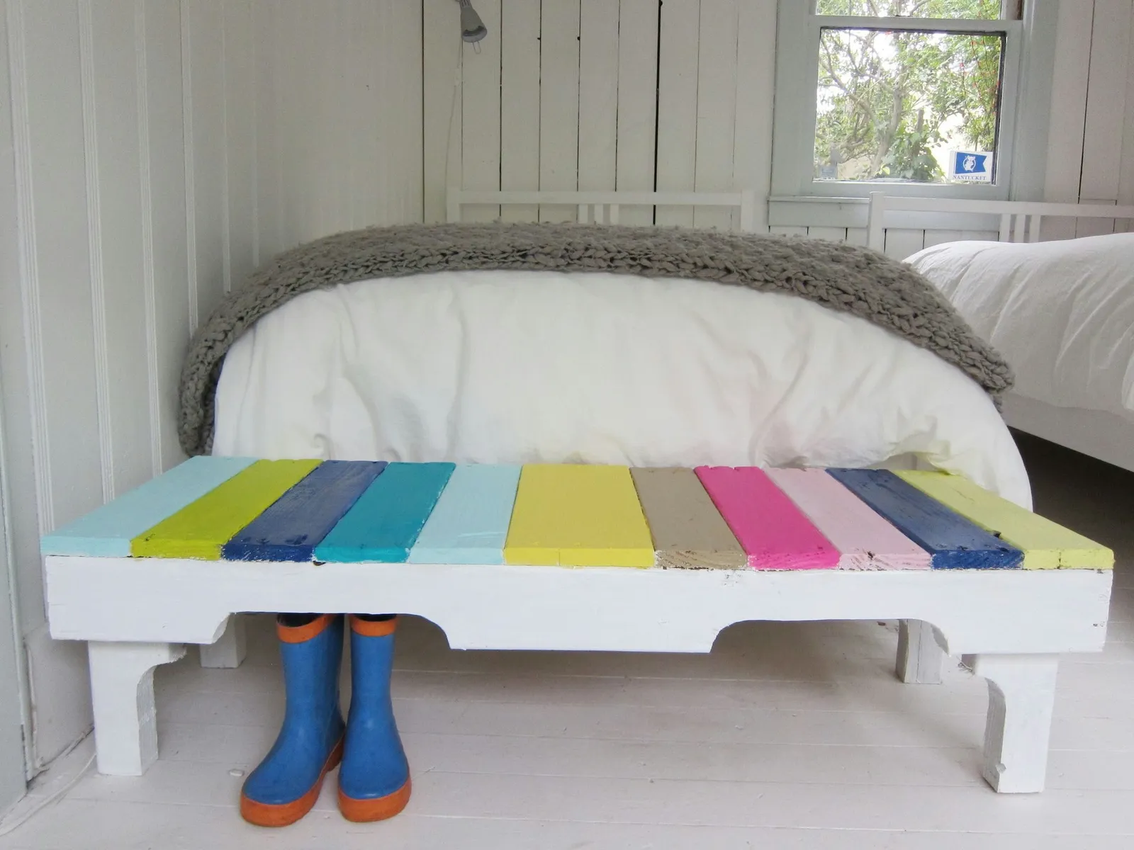A colorful piece for the bedroom