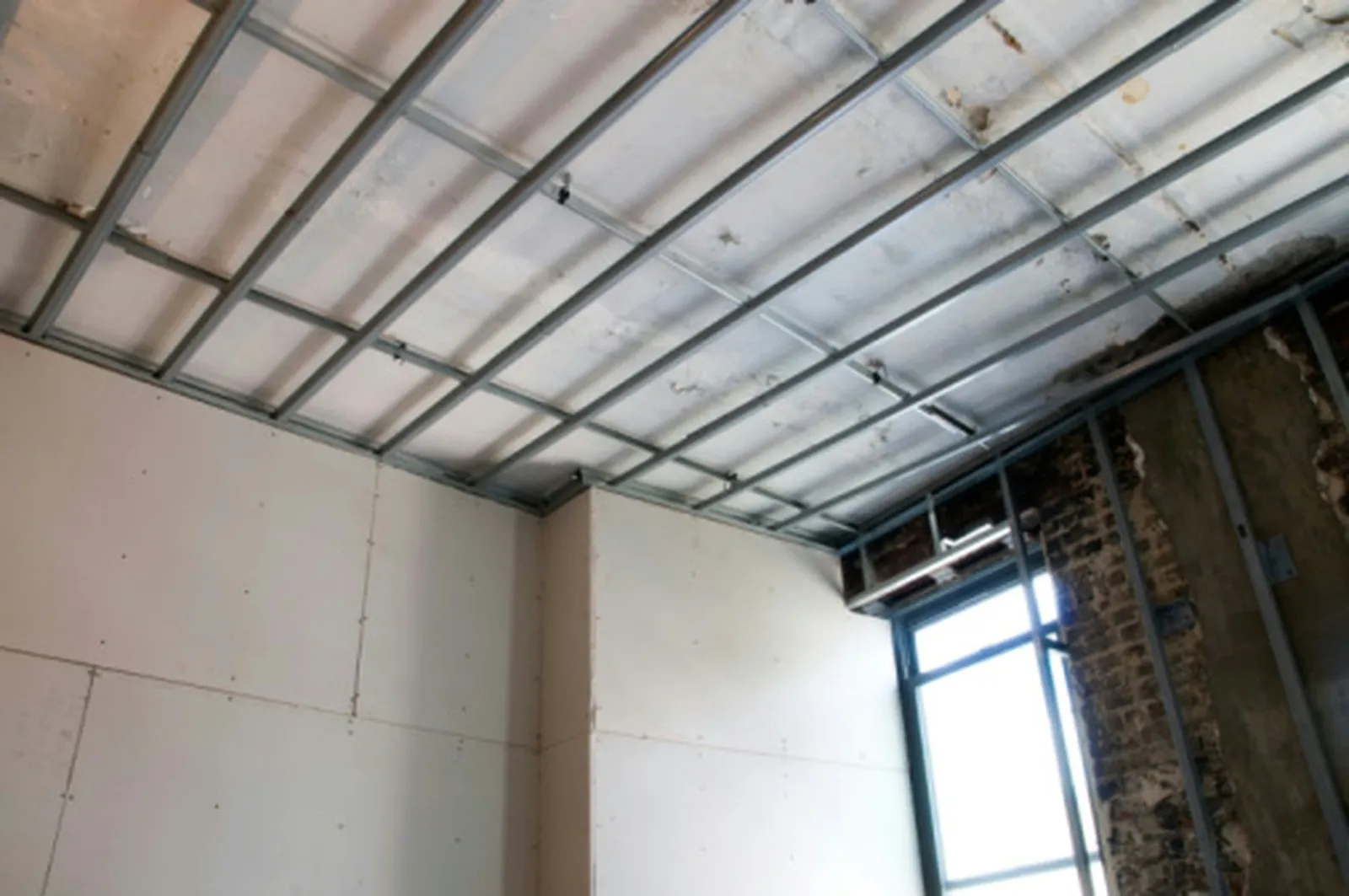 A Guide to Acoustic Treatment for Concrete Ceilings