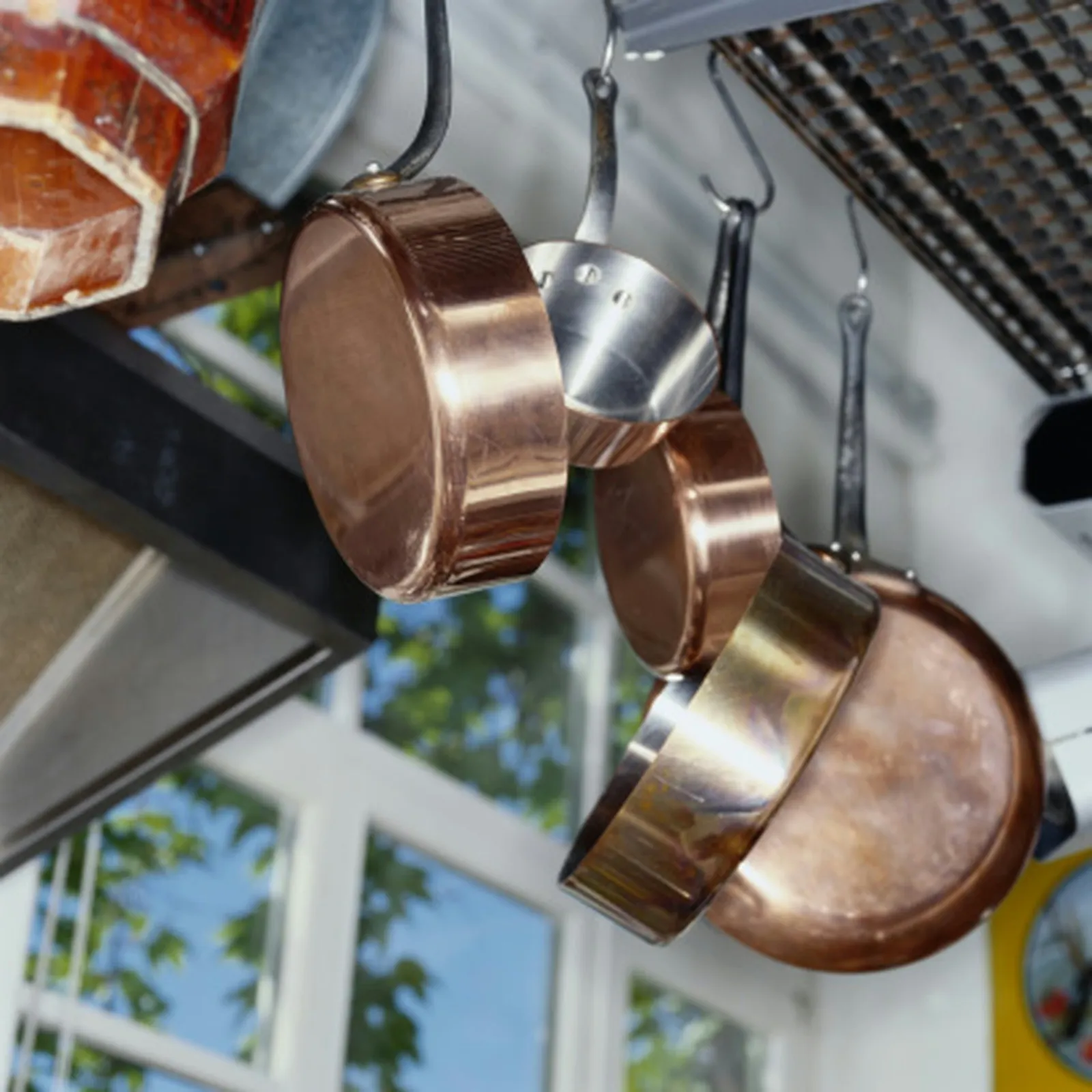 Mounting a Pot Rack on a Vaulted Ceiling: A Step-by-Step Guide